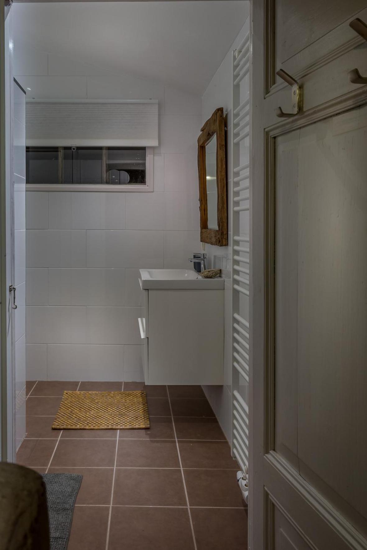 Aan De Holle Weg. Zeer Landelijk Gelegen Verbouwde Stal Tot Woning Nuth Exterior foto